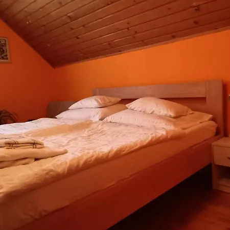 Ubytovanie Gerlachov - Anna Bajzikova * Gerlachov (Poprad)